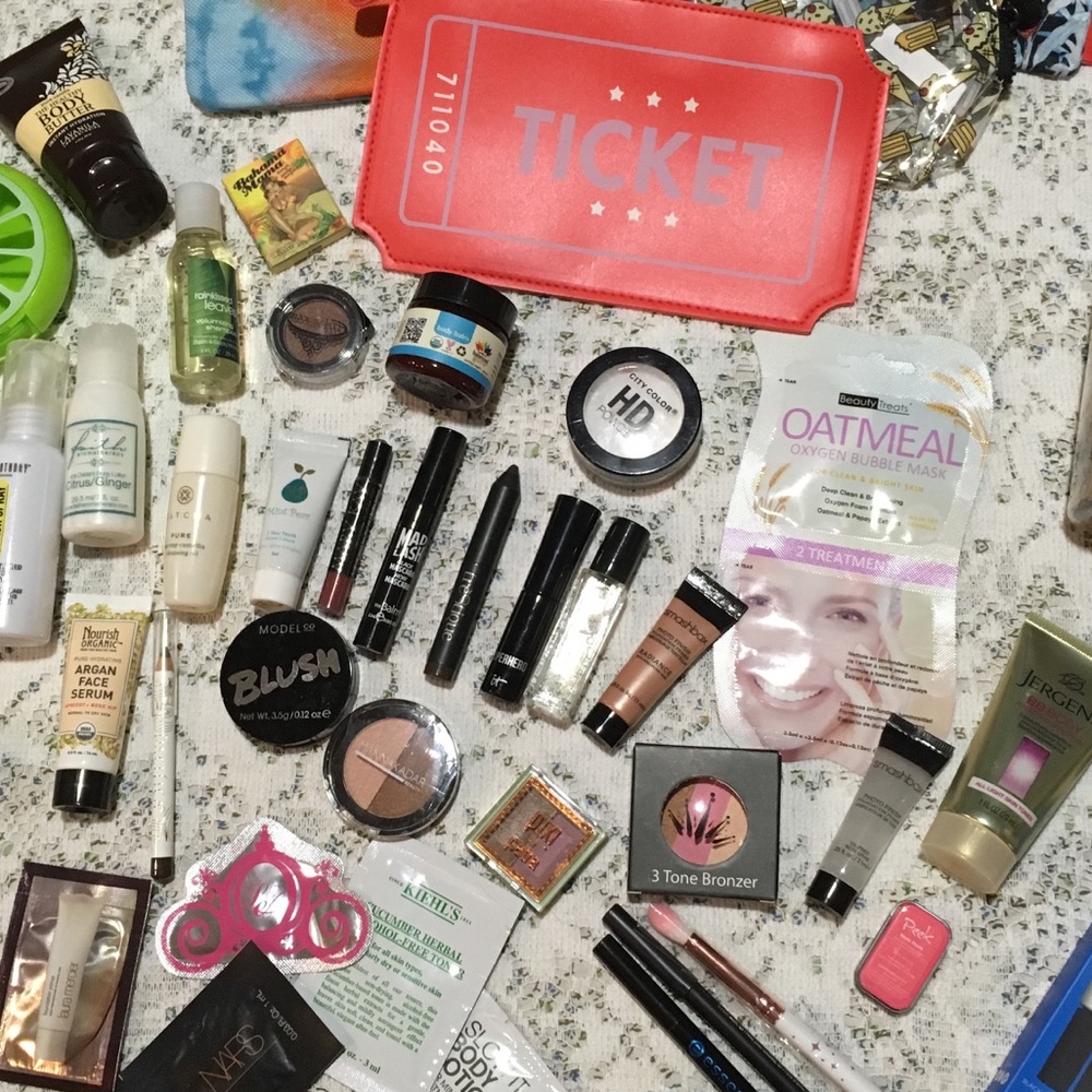 HUGE Ipsy & Birchbox bundle!! Never Used!
